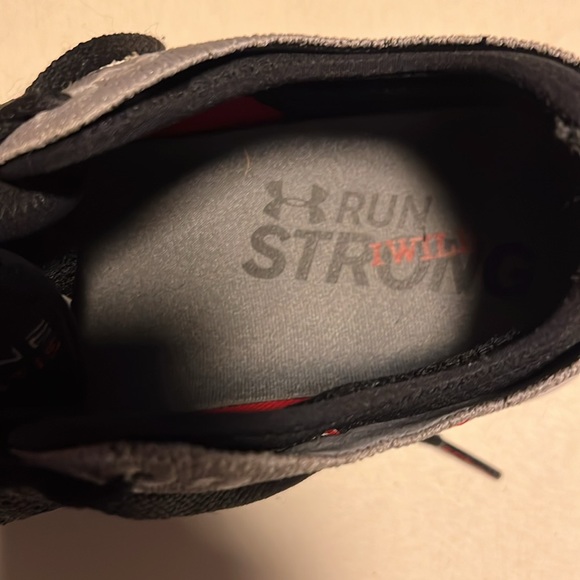 Under Armour ThreadBorne Fortis Running Shoe 9 1/2 men’s - Picture 4 of 5